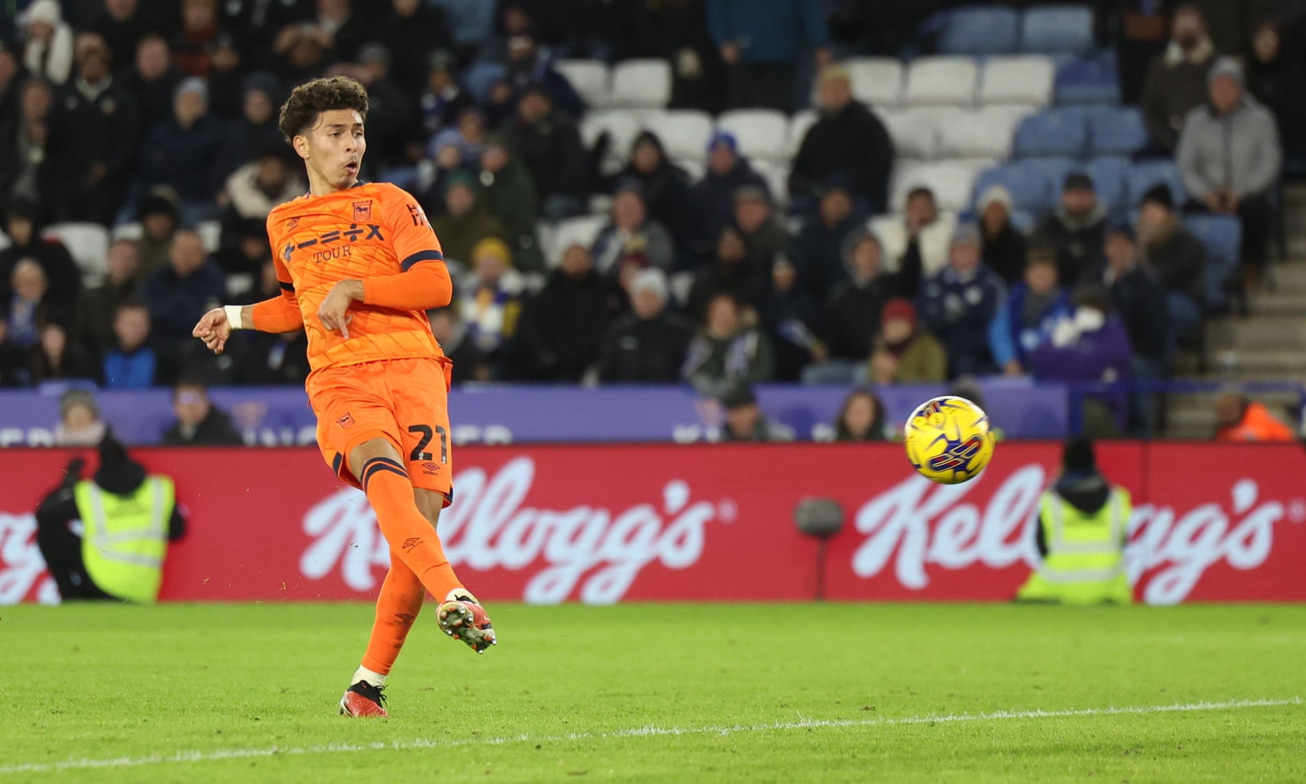 Hinh anh 2: Nhan dinh tran dau Leicester City vs Ipswich Town vong 37 Ngoai Hang Anh